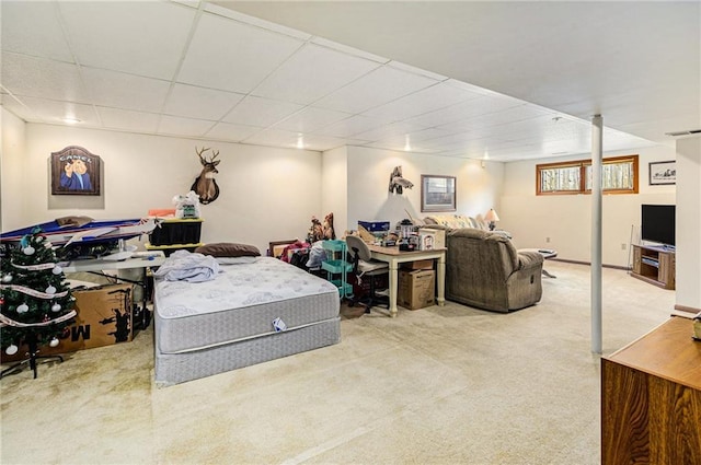 2721 SW Herefordshire Rd, Topeka, KS 66614 - living area featuring a drop ceiling and carpet