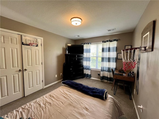 1402 NW Cedar Ct, Grain Valley, MO 64029 - carpeted bedroom featuring baseboards and a textured ceiling
