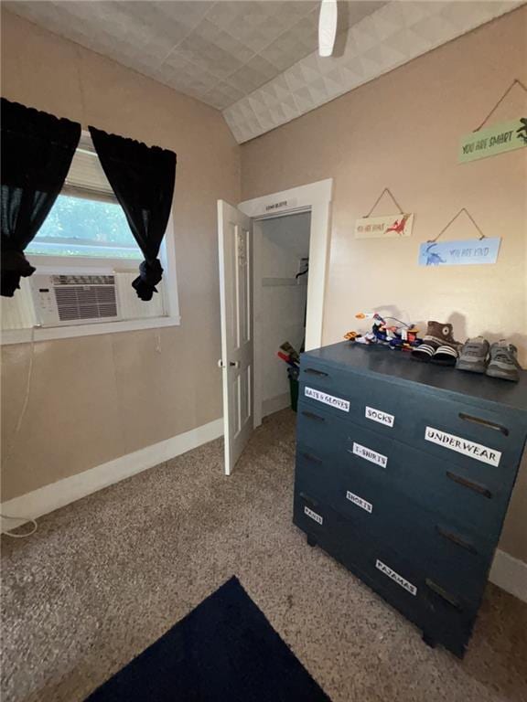 611 W Main St, Chanute, KS 66720 - interior space with carpet floors and baseboards