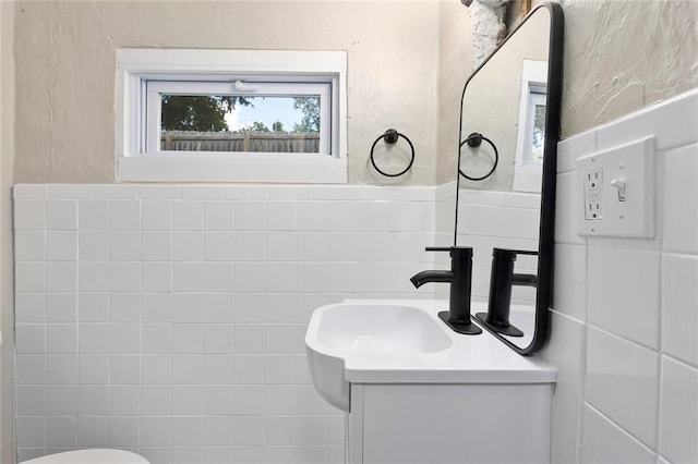 3705 N Walrond Ave, Kansas City, MO 64117 - photo 28