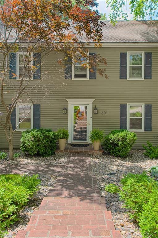 601 NW 41st St, Kansas City, MO 64116 - view of front facade