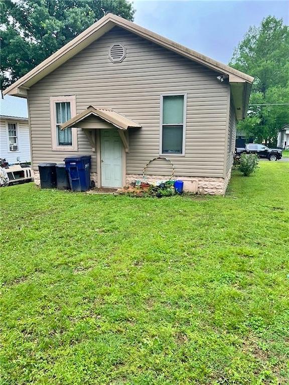 210 W 18th St, Pittsburg, KS 66762 - photo 23