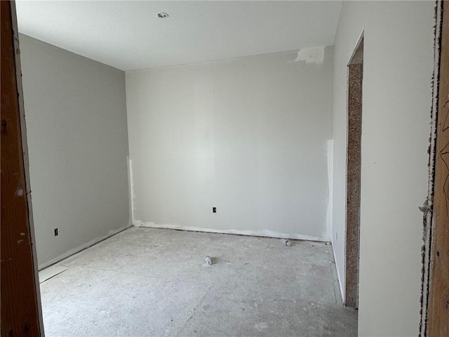 901 Reed Dr, Raymore, MO 64083 - photo 8