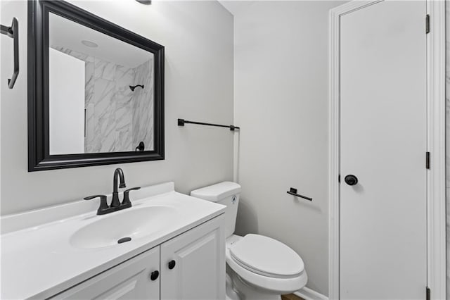 2081 Willow Ln, Excelsior Springs, MO 64024 - bathroom featuring vanity and toilet