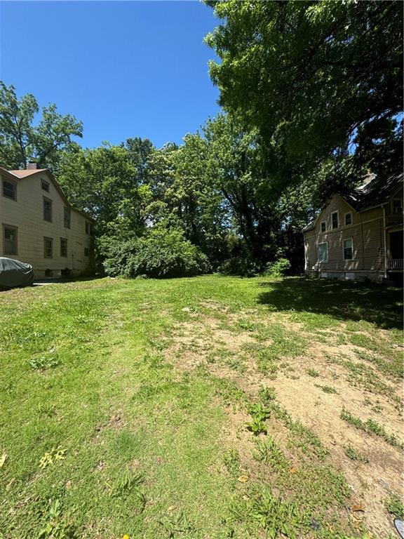 2014 Agnes Ave, Kansas City, MO 64127