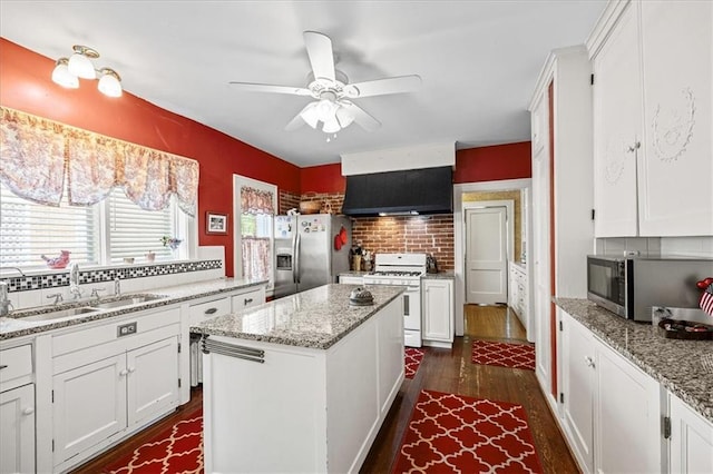 303 N Lake St, Pleasant Hill, MO 64080 - photo 14