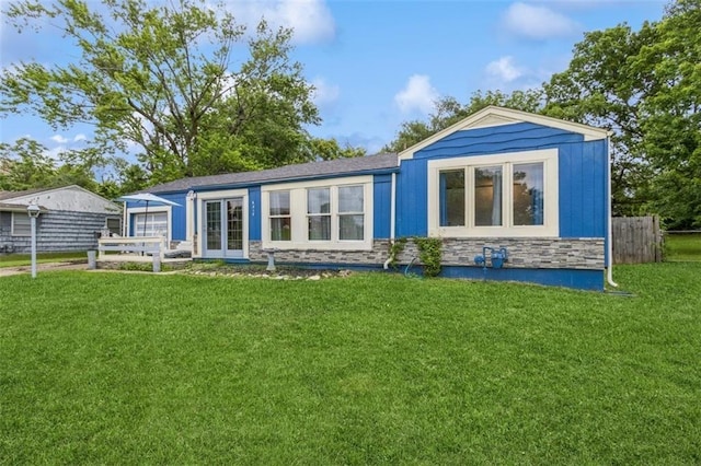 6317 Blue Ridge Cut Off Blvd, Raytown, MO 64133 - photo 1