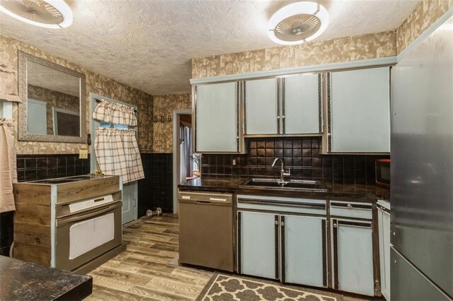 6317 Blue Ridge Cut Off Blvd, Raytown, MO 64133 - photo 11