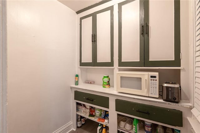 4231 Wyoming St, Kansas City, MO 64111 - view of bathroom