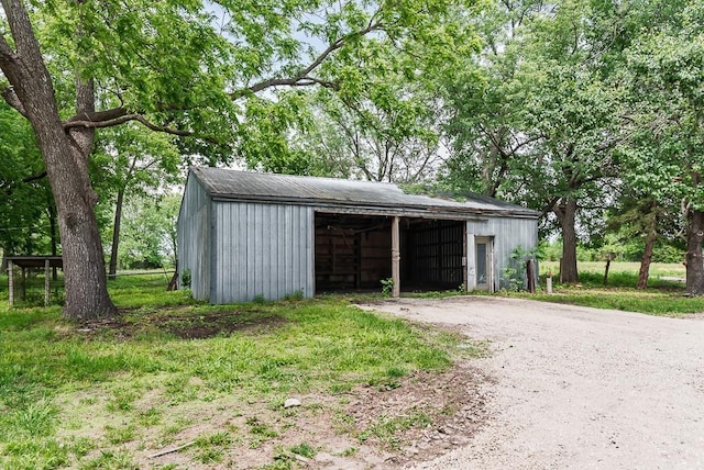 23852 Haigwood Rd, Tonganoxie, KS 66086 - view of detached garage