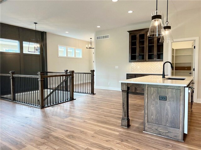 1516 SW Arborpark Ter, Lees Summit, MO 64082 - photo 3
