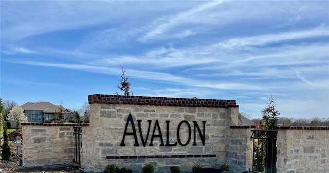 10401 W 151st Pl, Overland Park, KS 66221 - view of community / neighborhood sign