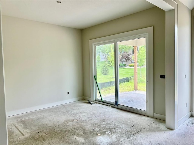 10401 W 151st Pl, Overland Park, KS 66221 - spare room with baseboards