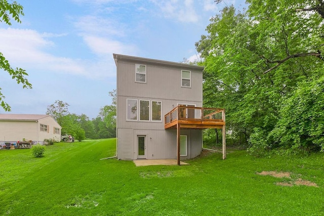 7515 Locust Dr, Kansas City, MO 64152 - rear view of house featuring a yard and a deck
