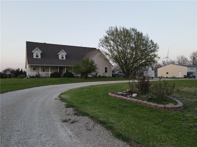 1744 21st Rd, Waverly, KS 66871 - cape cod house with curved driveway and a front yard