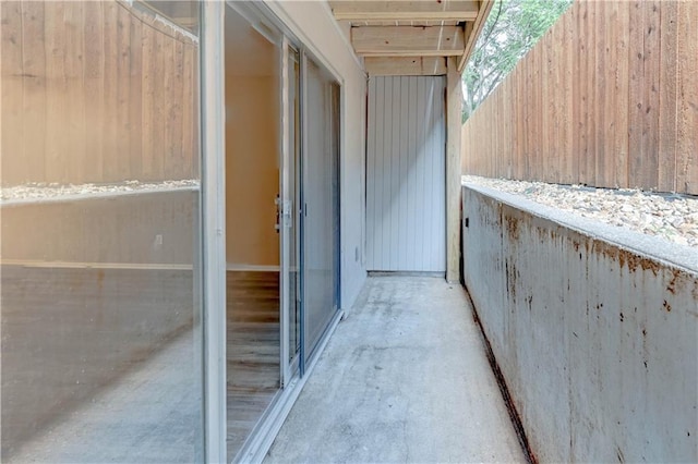 4157 Roanoke Rd Unit 2, Kansas City, MO 64111 - view of patio / terrace