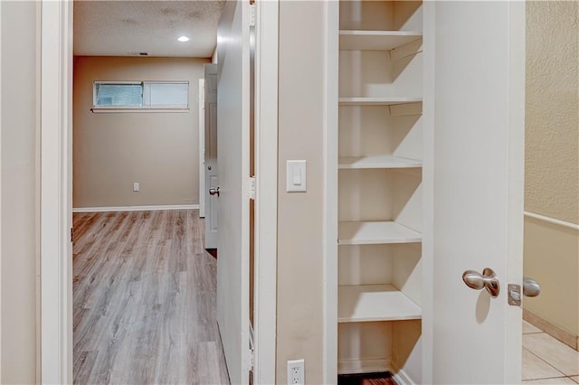 4157 Roanoke Rd Unit 2, Kansas City, MO 64111 - view of closet
