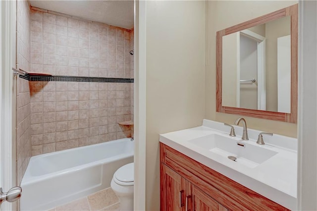 4157 Roanoke Rd Unit 2, Kansas City, MO 64111 - full bathroom with vanity, toilet, bathtub / shower combination, and tile patterned flooring