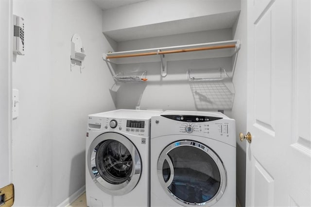 14155 W 147th Ter, Olathe, KS 66062 - laundry area featuring separate washer and dryer