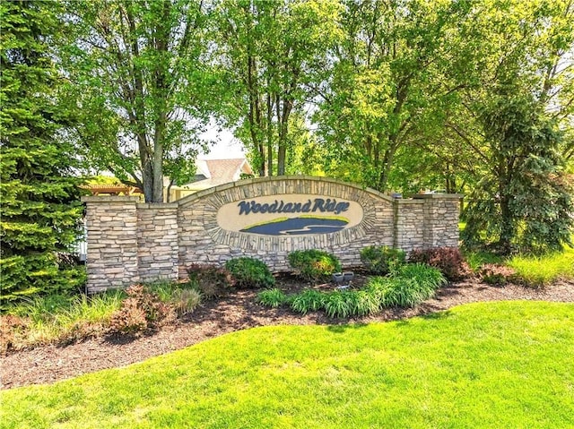 20786 Emerald St, Spring Hill, KS 66083 - community / neighborhood sign with a yard