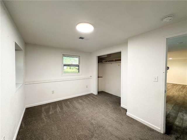 609 N Broadway St, Knob Noster, MO 65336 - unfurnished bedroom featuring carpet flooring, baseboards, and a closet