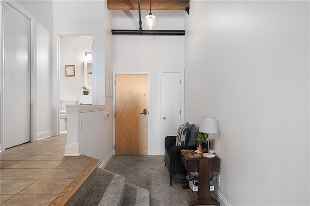 700 Broadway Blvd Unit 210, Kansas City, MO 64105 - entryway with baseboards