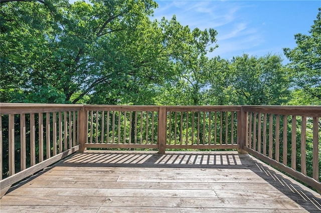 5021 NW Timberline Dr, Riverside, MO 64150 - view of deck