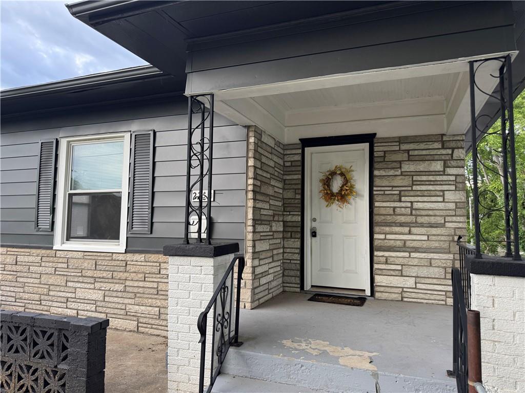2258 S Sterling Ave E, Independence, MO 64052 - photo 1