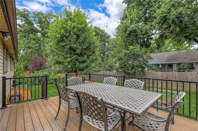 15005 W 94th St, Lenexa, KS 66215 - deck featuring outdoor dining area and a fenced backyard