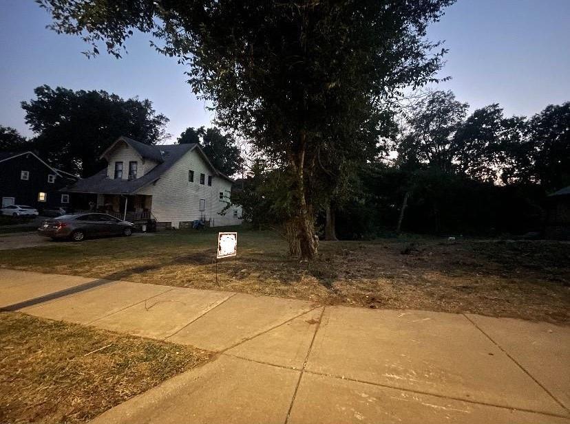 3924 Brooklyn Ave, Kansas City, MO 64130
