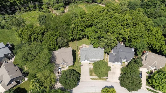 7642 N Atkins Pl, Kansas City, MO 64152 - aerial perspective of suburban area