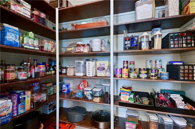 16821 Goddard St, Overland Park, KS 66221 - view of storage area