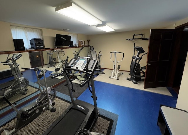 308 E Arrow St, Marshall, MO 65340 - view of workout area