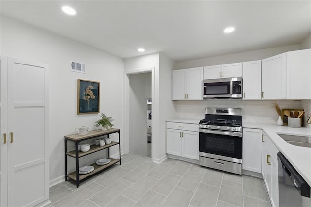 9303 Hayes Dr, Overland Park, KS 66212 - photo 12