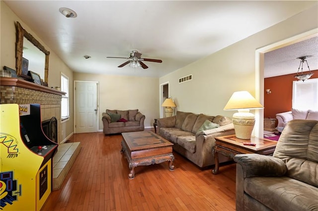 11013 Beacon Ave, Kansas City, MO 64134 - photo 2
