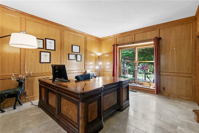 13008 Fontana St, Leawood, KS 66209 - office with light tile patterned floors