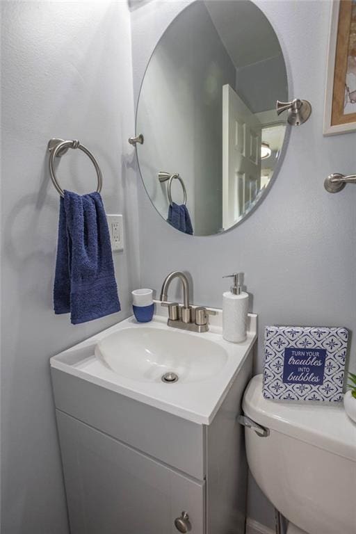3802 Roanoke Rd, Kansas City, MO 64111 - bathroom featuring vanity