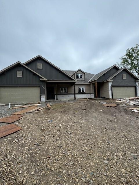 3000 Sheffield Ln, Saint Joseph, MO 64506 - view of front of property with a garage