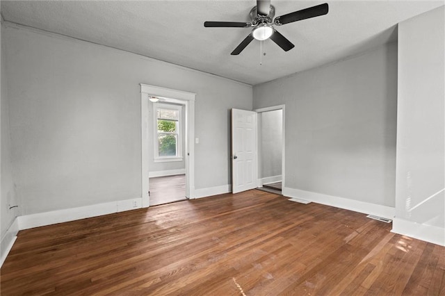 509 Pottawatomie St, Leavenworth, KS 66048 - spare room featuring wood finished floors and ceiling fan