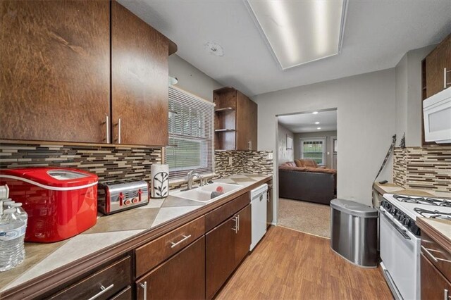 620 S 72nd St, Kansas City, KS 66111 - photo 17