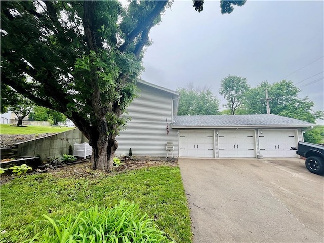 1 N Vine View St, Platte City, MO 64079 - view of home's exterior with a garage