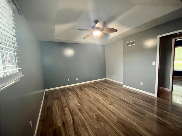 1 N Vine View St, Platte City, MO 64079 - spare room with wood finished floors, ceiling fan, and baseboards