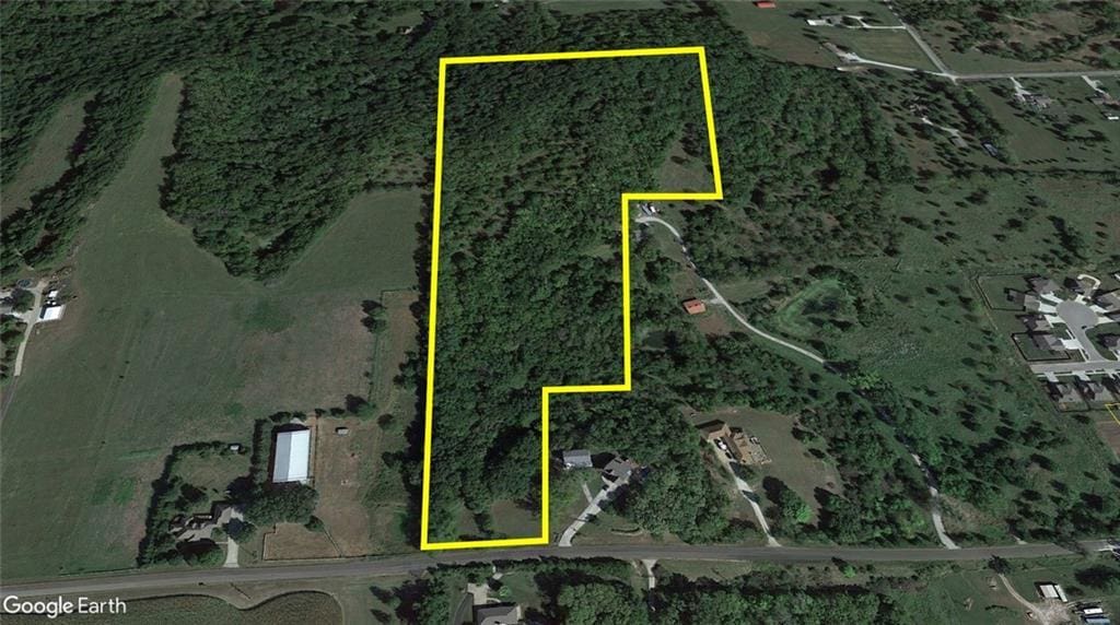 00000 Hatchel Rd, Tonganoxie, KS 66086