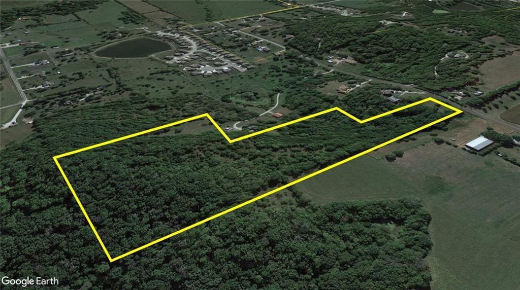 00000 Hatchel Rd, Tonganoxie, KS 66086