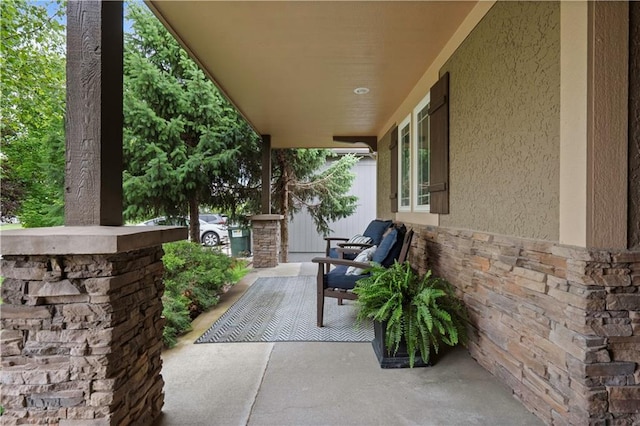 24901 W 91st Pl, Lenexa, KS 66227 - view of porch
