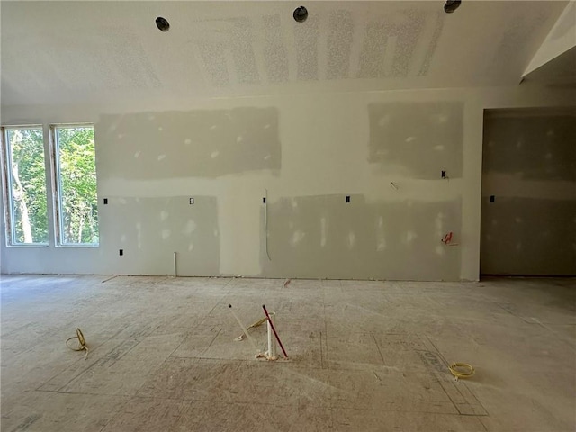 17162 S Hall St, Olathe, KS 66062 - view of empty room