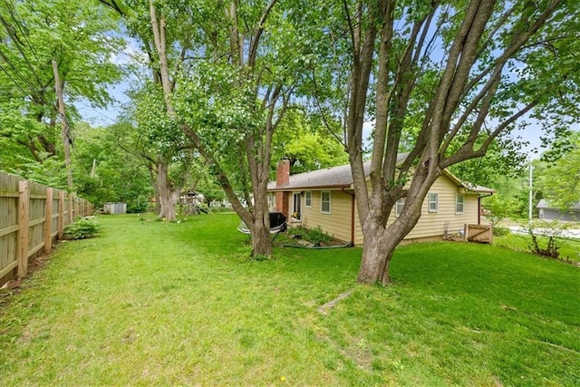 607 E 110th St, Kansas City, MO 64131 - view of yard