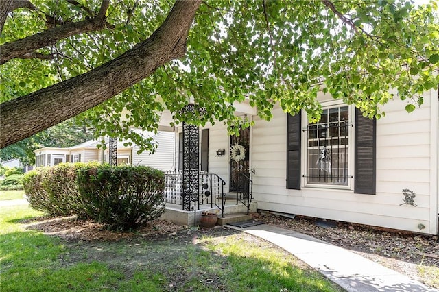 6038 Catalina St, Fairway, KS 66205 - property entrance featuring covered porch