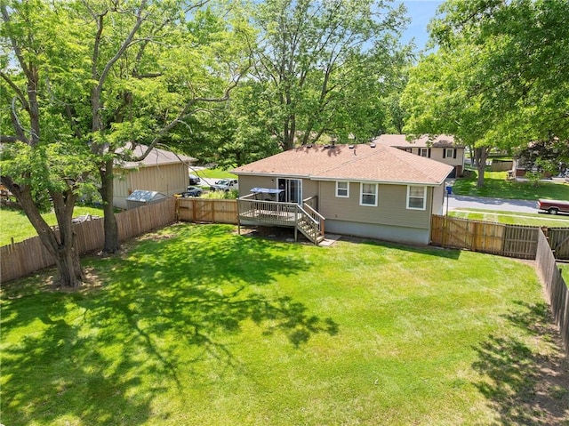 215 SE Country Ln, Lees Summit, MO 64063 - back of property featuring a deck