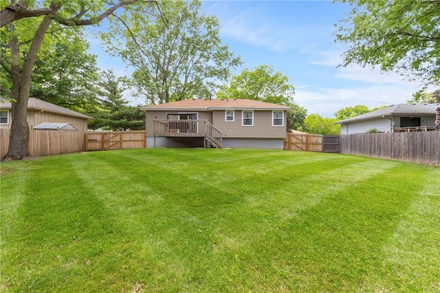 215 SE Country Ln, Lees Summit, MO 64063 - rear view of property featuring a wooden deck and stairway
